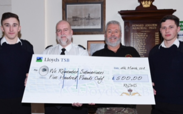 WESM Tyler, CPO Geoff Boulton, WO Cox'n Grant Fox ret'd and WESM Gardiner. And a very large cheque