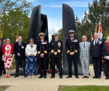 Officials from the Submarine Service and WRS at the 2026 Memorial Service © Leigh Dodds
