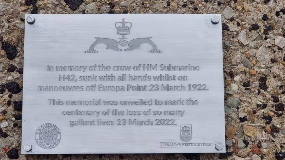HMS H42 Remembrance Ceremony