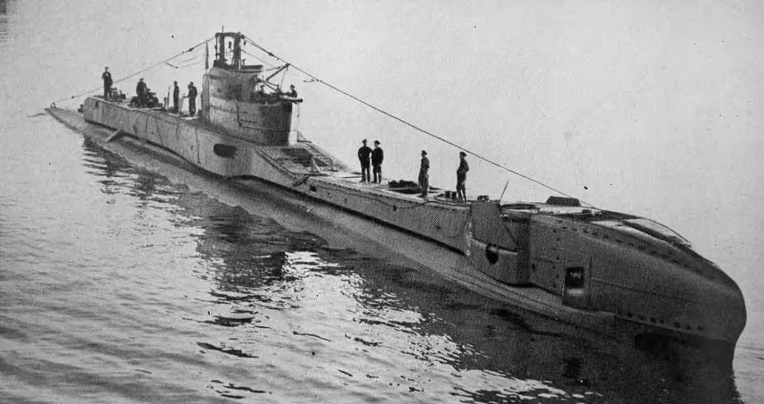 HMS Thunderbolt