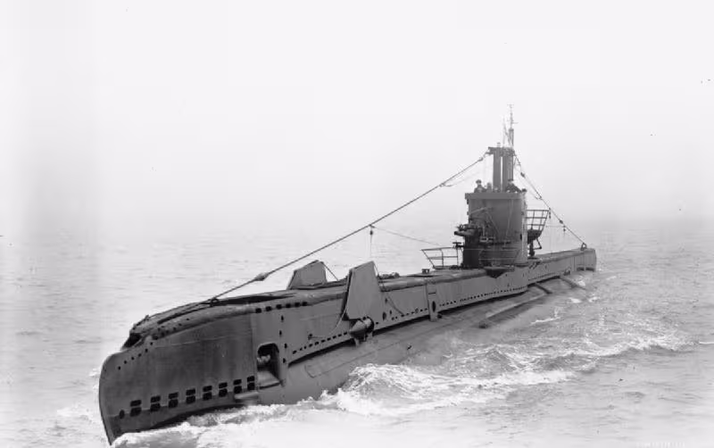 HMS Sinoom